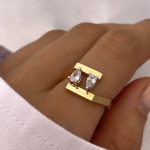 انگشتر نگین دار