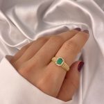 انگشتر تک نگین سبز