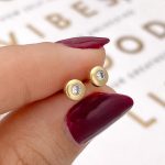 گوشواره میخی نگین دار