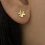 گوشواره میخی گل