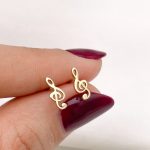 گوشواره میخی نت موسیقی