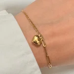 دستبند زنجیری با قلب توپر