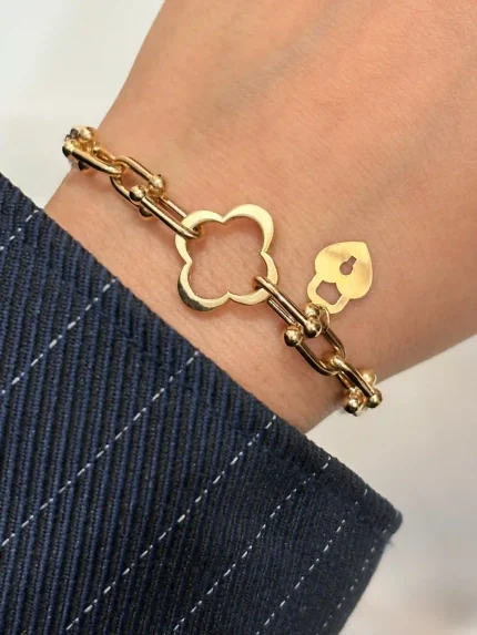 دستبند تیفانی با آویز قفل قلبی