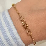 دستبند زنجیری حقه ای