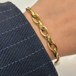 دستبند حلقه‌ای