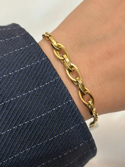 دستبند حلقه‌ای