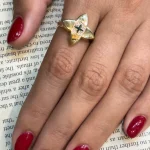 انگشتر ونکلیف با نگین سبز