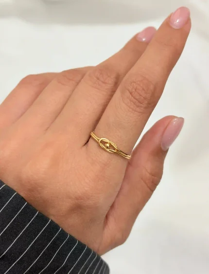 انگشتر مینیمال طرح گره