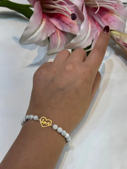 دستبند لاو با سنگ طلا