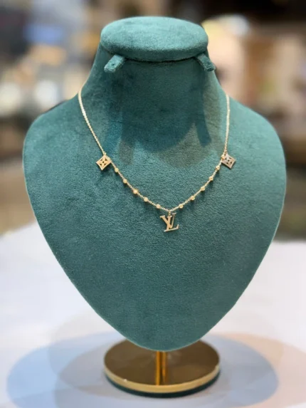 گردنبند زنجیر متصل ال وی