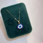 آویز چشم نظر با لعاب آبی و سفید