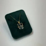 پلاک طرح لاو