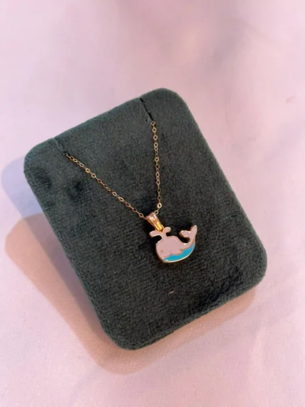 آویز طرح نهنگ