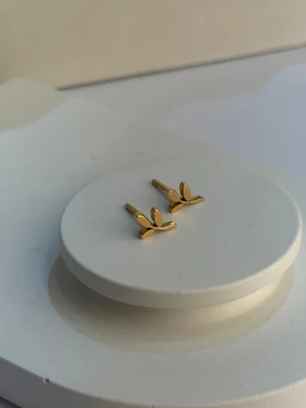 انگشتر شاخه برگ