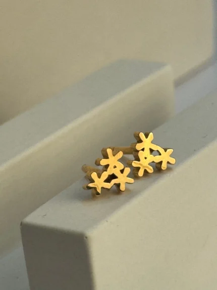 گوشواره میخی گل