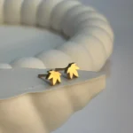 گوشواره میخی چنار