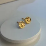 گوشواره میخی خورشید