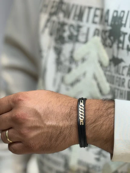 دستبند چرم کارتیه