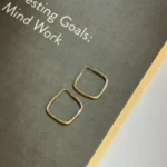 گشواره مربع