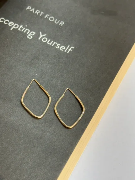 گوشواره طرح لوزی