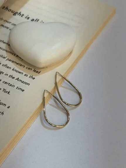 گوشواره اشکی