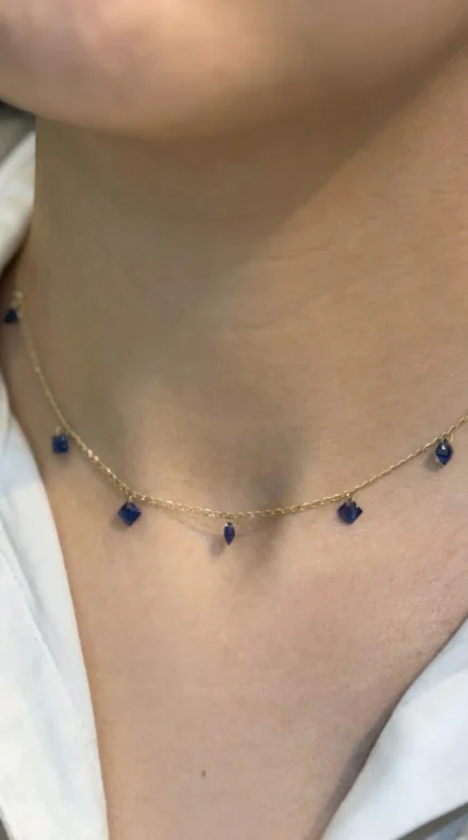 گردنبند آبی