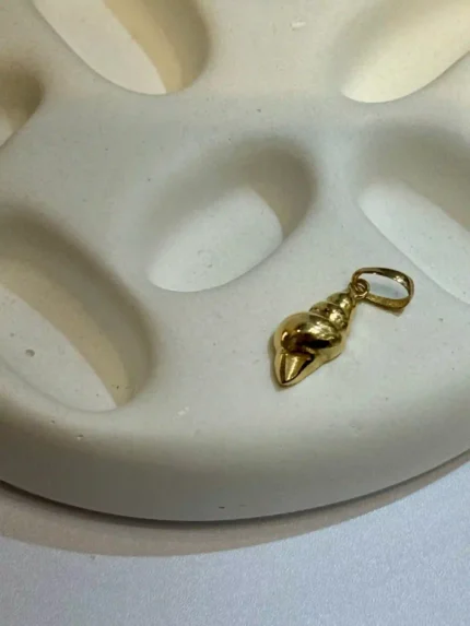 پلاک طرح گوش فیل