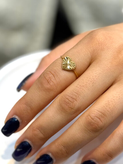 انگشتر مینیمال قلب