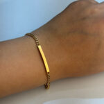 دستبند کارتیه پلاک دار