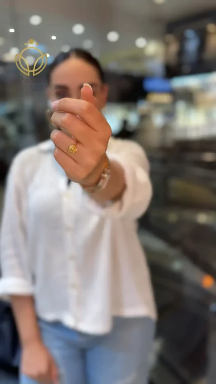 انگشتر ورساچه